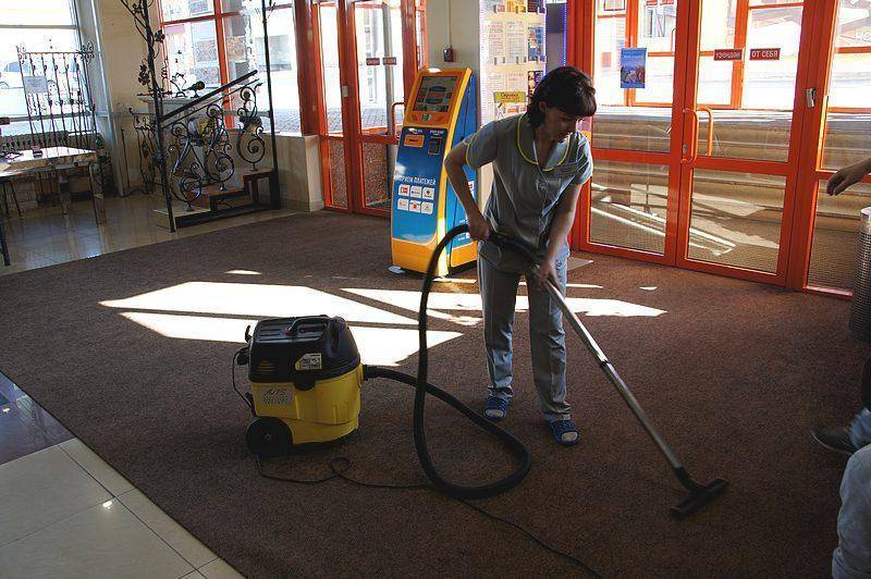 обслуживание придверных ковриков